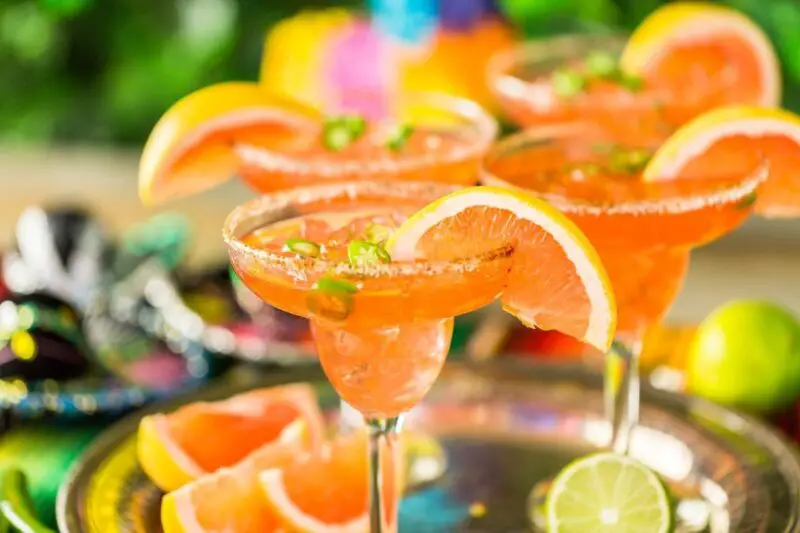 15 Delicious Grapefruit Cocktail Recipes To Try Today 15 Delicious Grapefruit Cocktail Recipes To Try Today