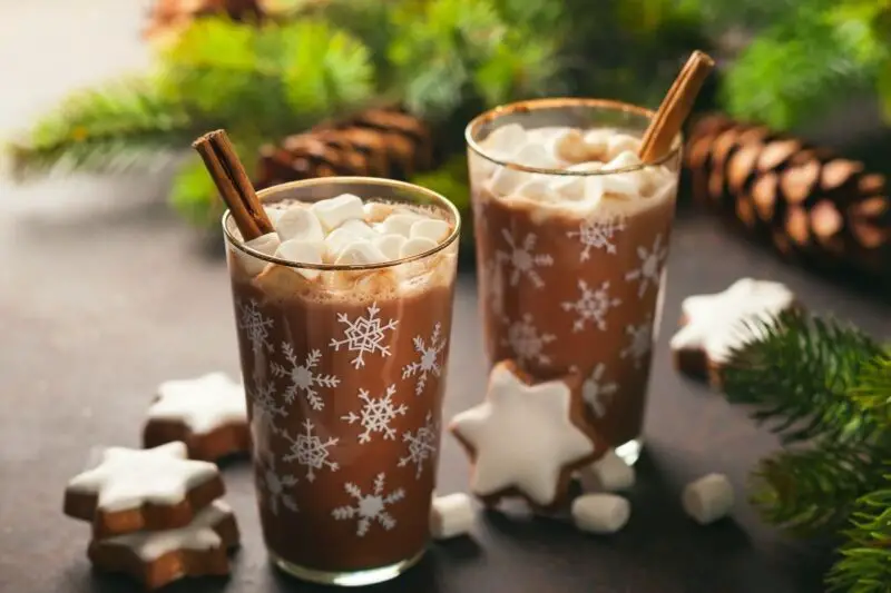 Festive Christmas Drink Recipes For The Holidays