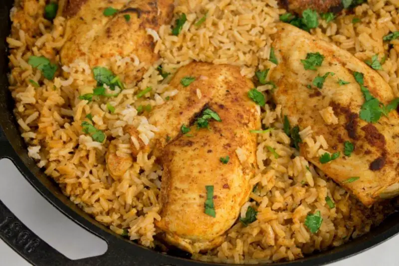 One Pan Spanish Chicken And Rice Recipe From Cafe Delites