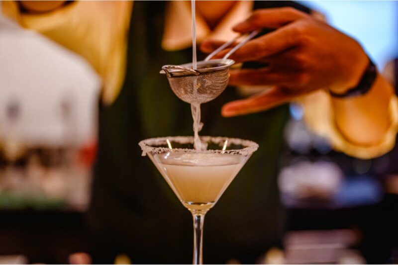 15 Smooth Sake Cocktail Recipes For Goodness Saké