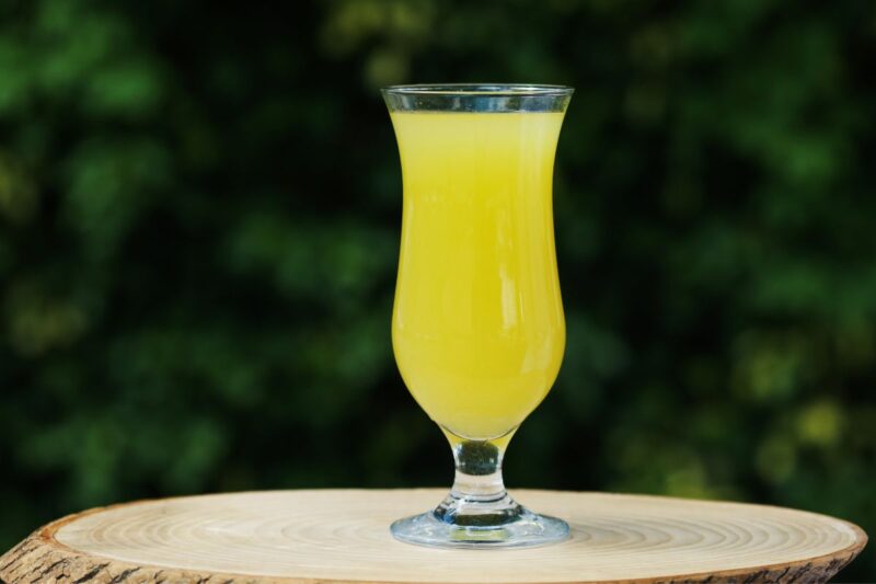 15 Smooth Mango Cocktail Recipes To Try Today Boozy Mango Lemonade